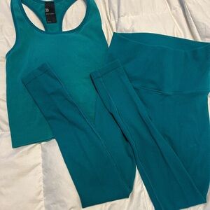 Teal Women's workout set